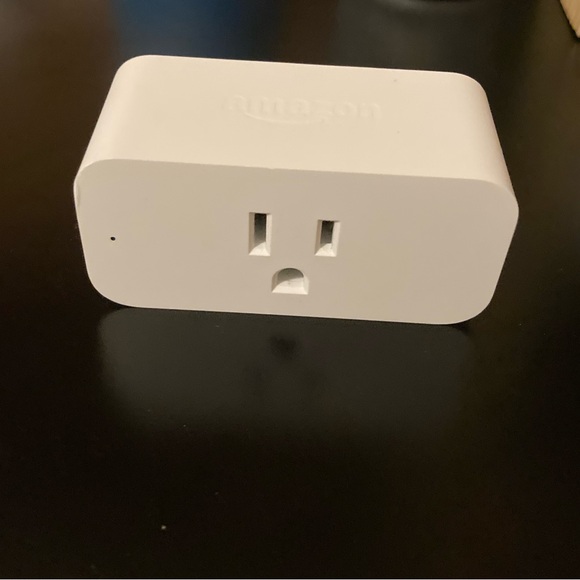 Smart Plug | Works with Alexa | - Picture 3 of 9